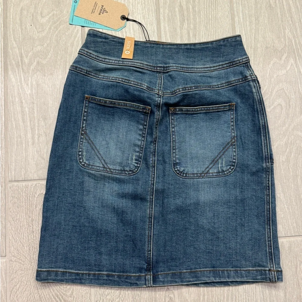 PRANA Organic Denim Front Patch Pockets Broadway Skirt Size 0 NWT